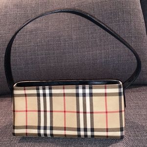 Authentic Novacheck Burberry Shoulder Bag